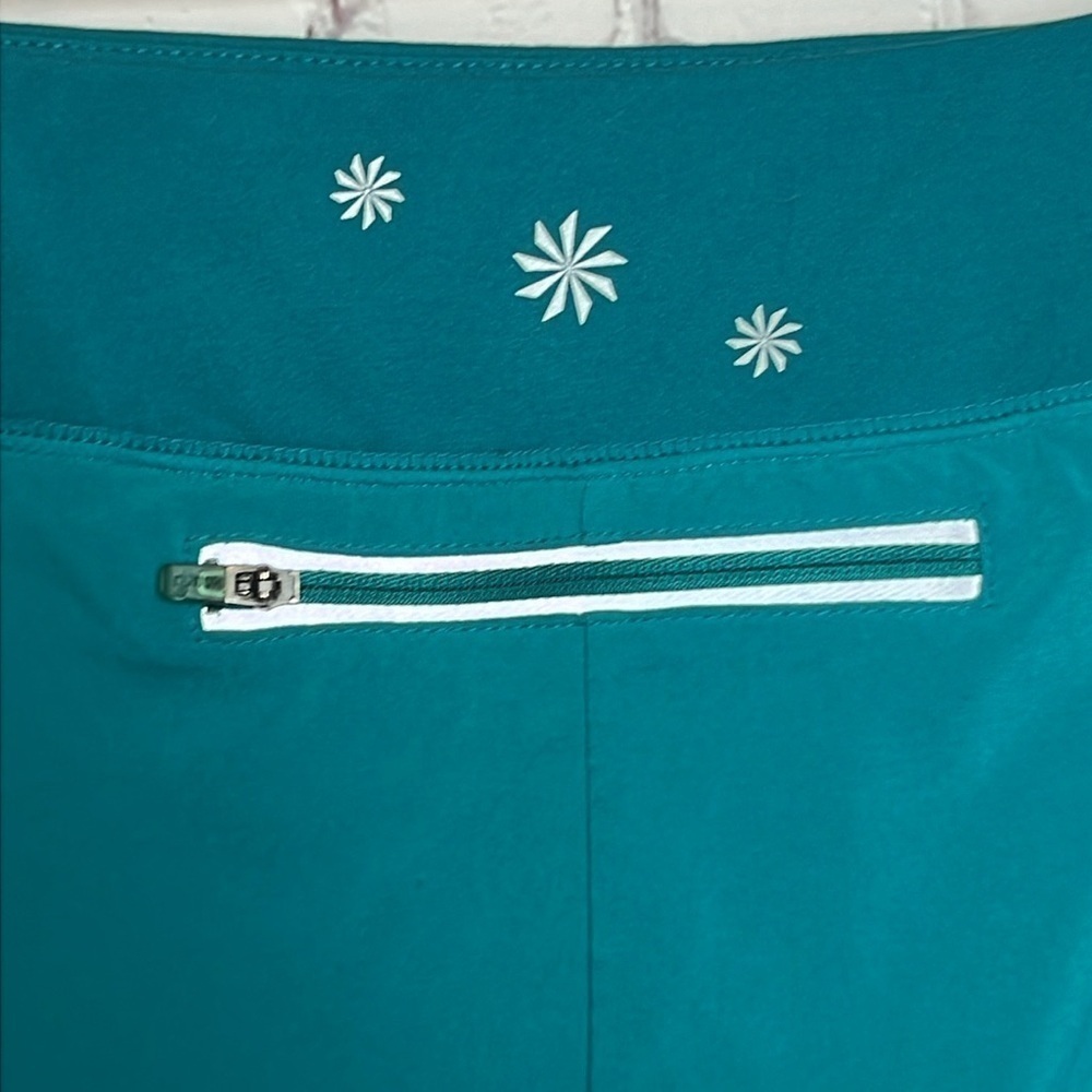 Athleta Second Wind Skort In Teal - image 4